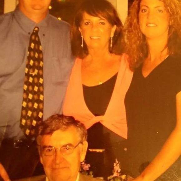 Meet your Posher, Linda - Picture 1 of 1